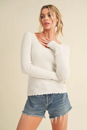 Aemi   Co Lettuce Hem Scoop Neck Long Sleeve Knit Top
