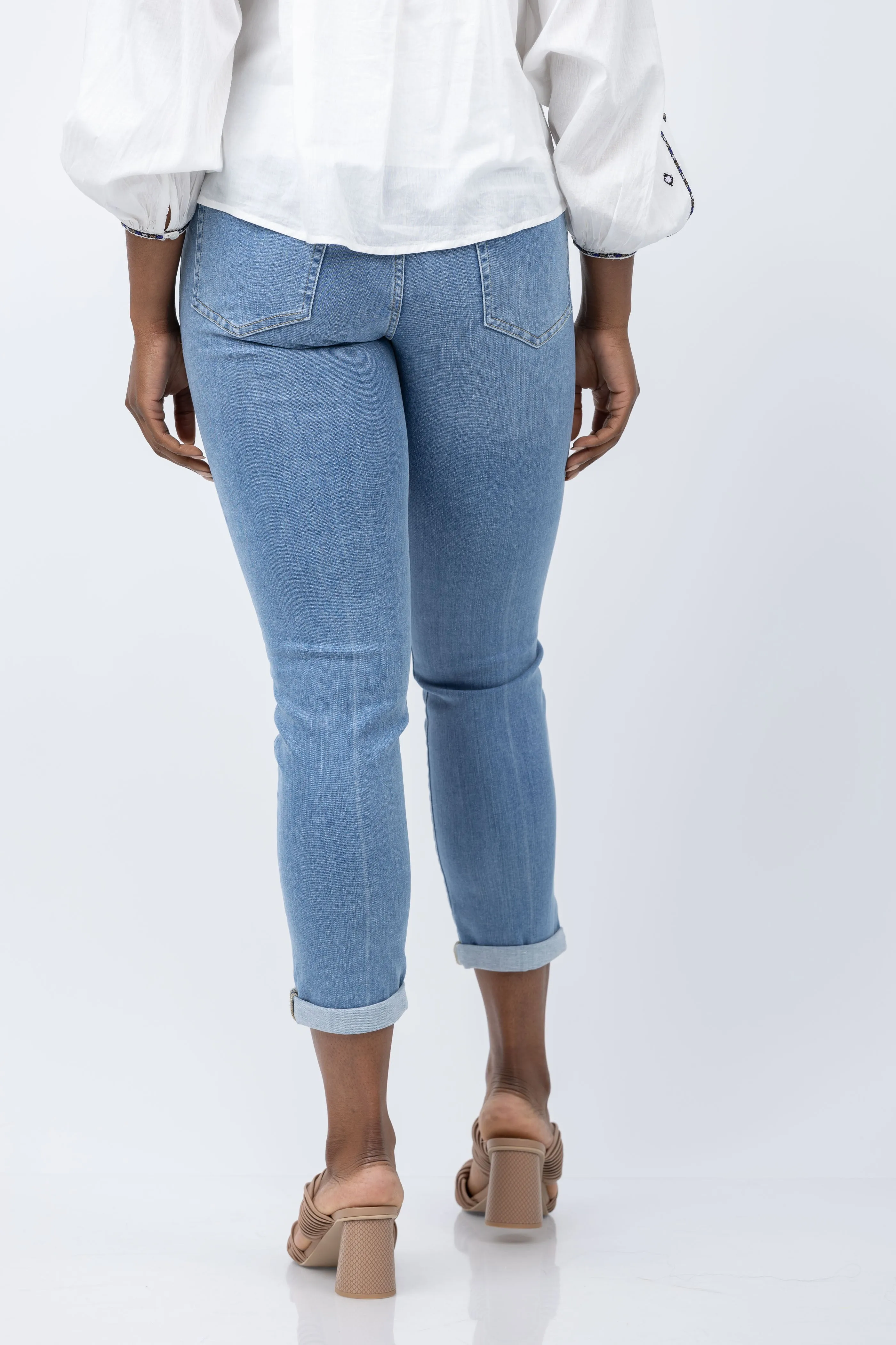 Frame Le Garcon Crop Jeans in Clearwater
