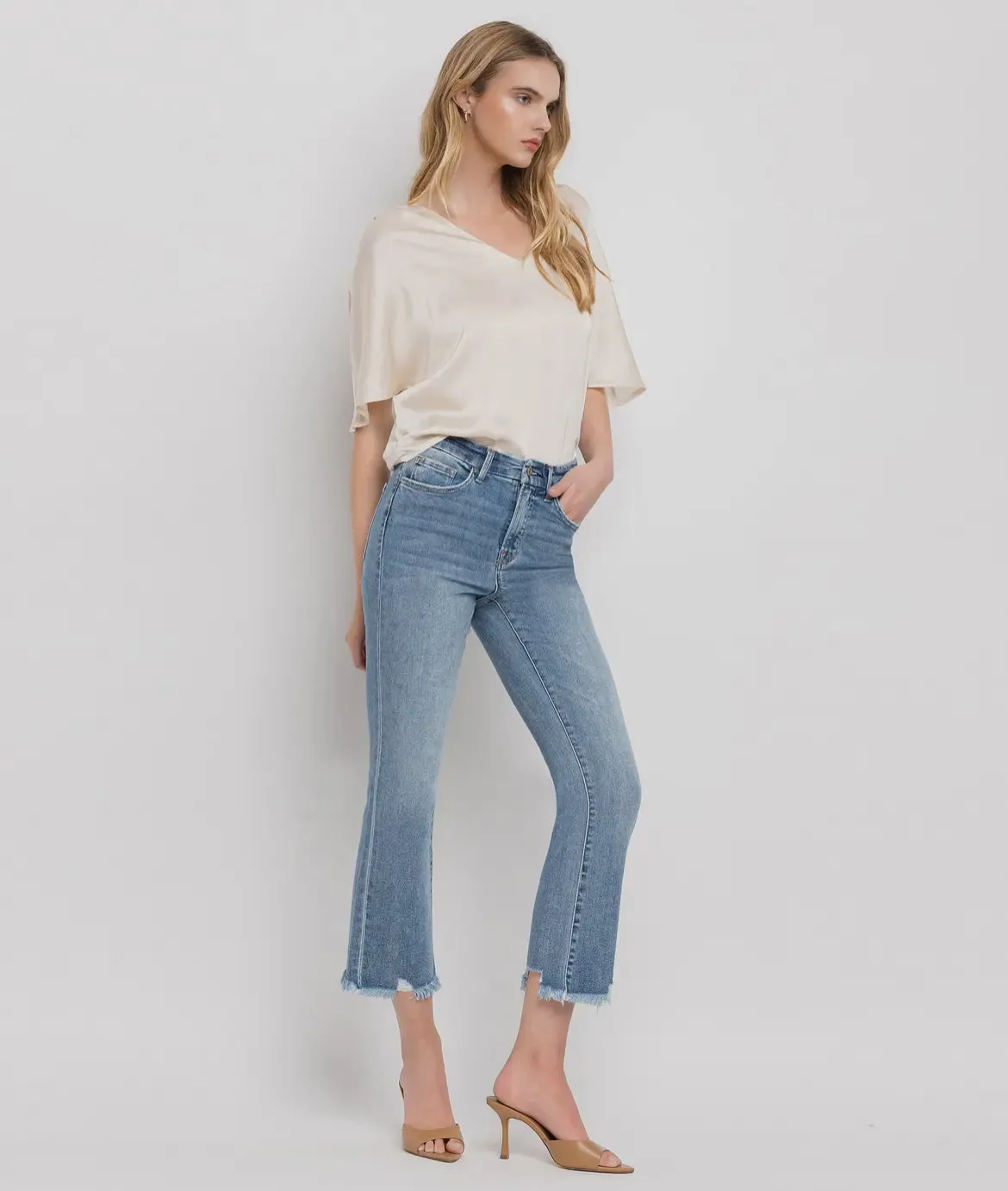 High Rise Frayed Crop Jean