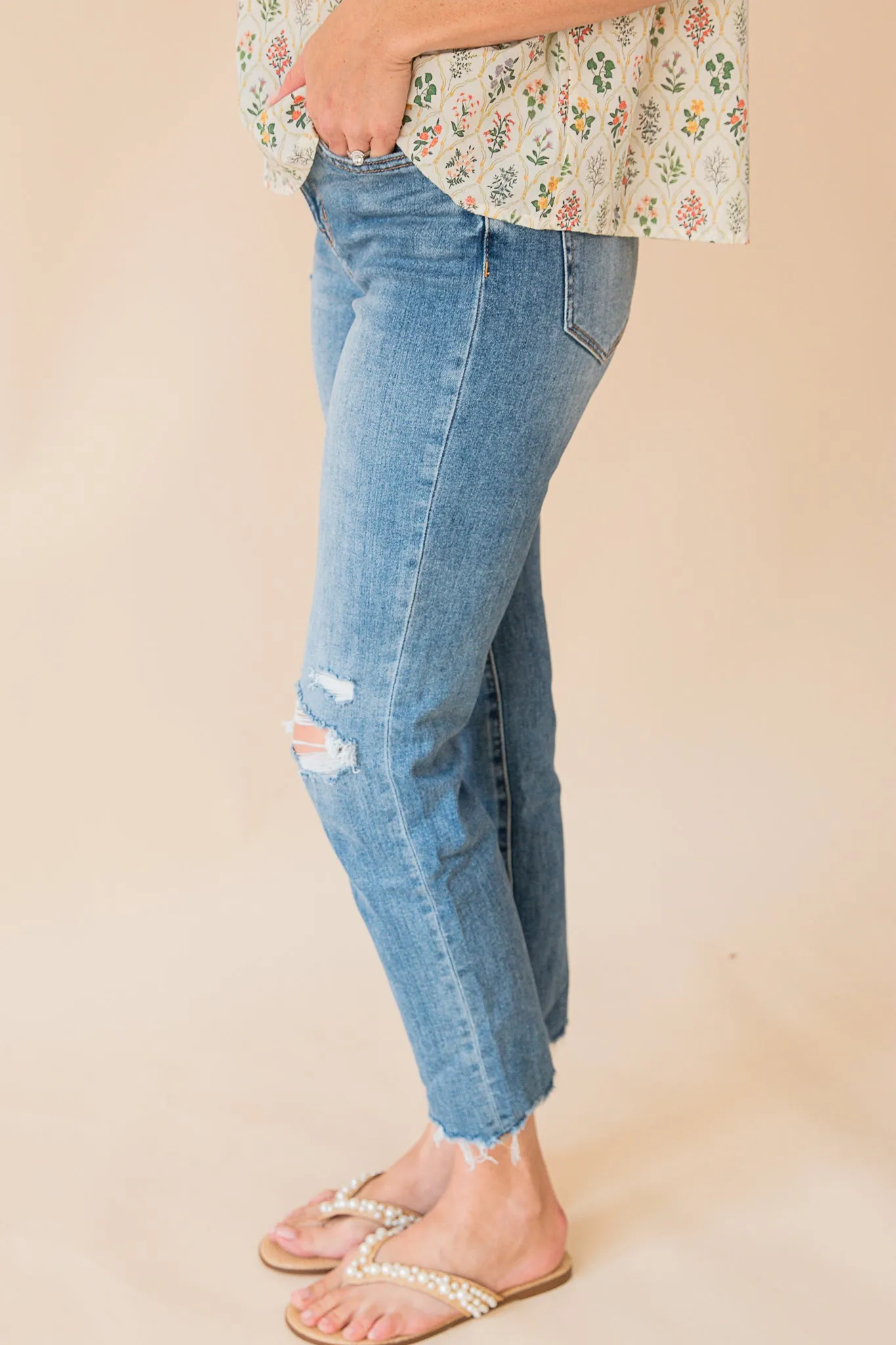 High Rise Slim Crop