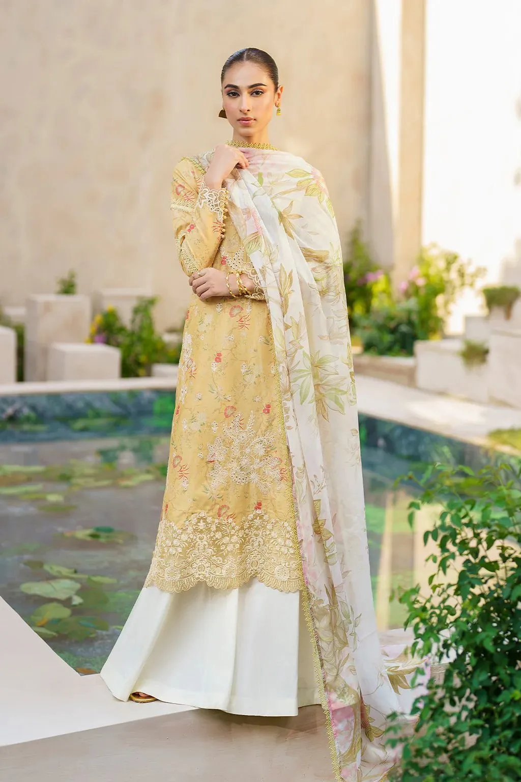 IZNIK FESTIVE LAWN SFL09