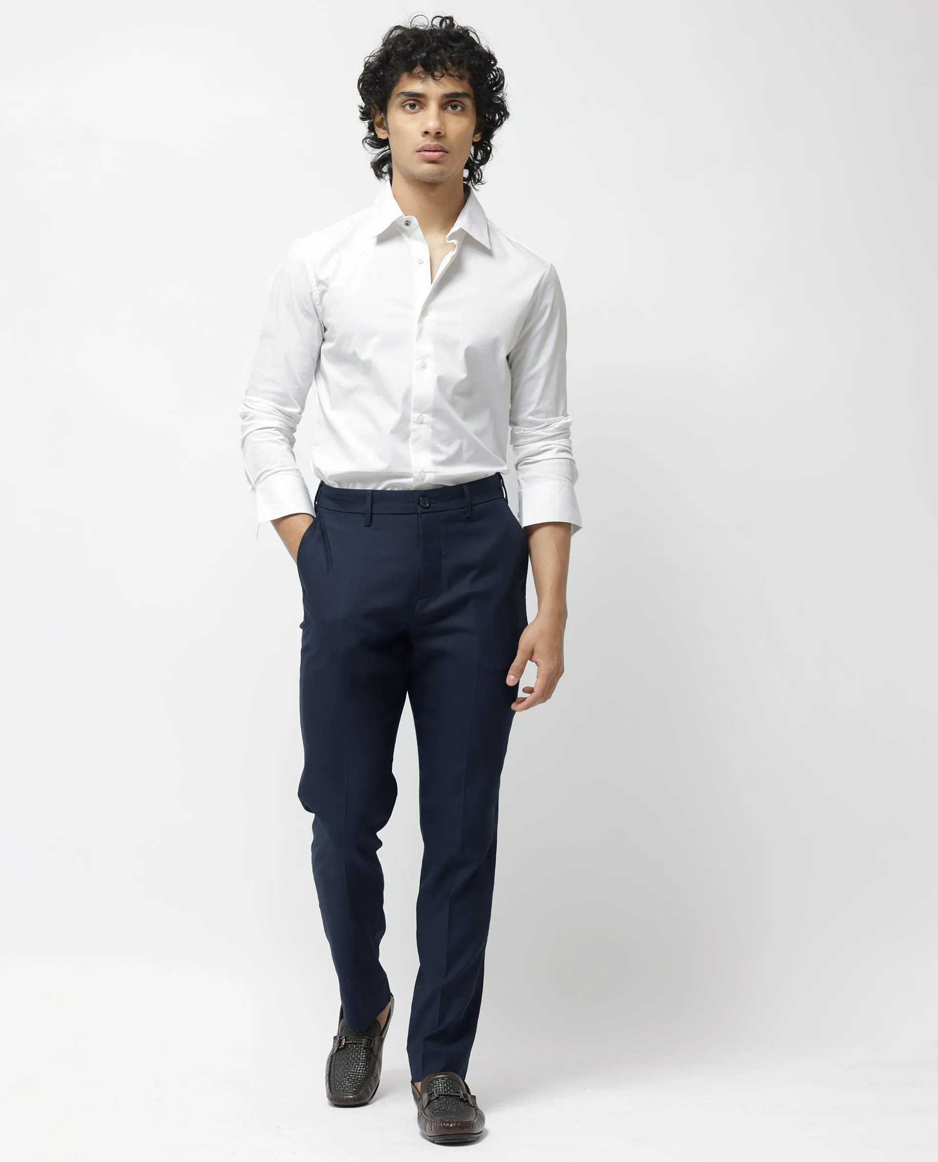Rare Rabbit Men's Glade-1 Navy Solid Mid-Rise Regular Fit Trousers