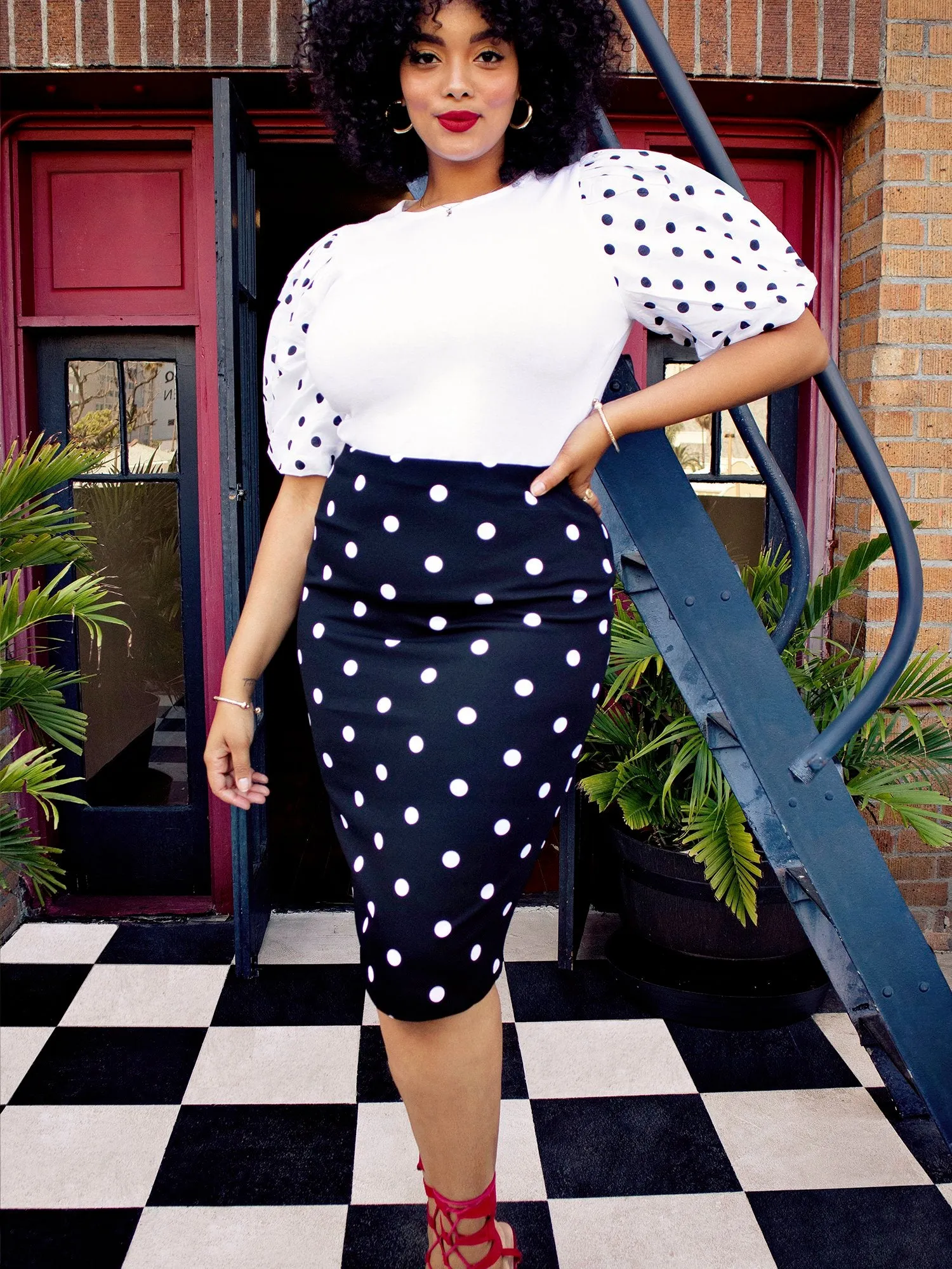 Whitney High-Waist Pull-On Pencil Skirt - 7th Avenue